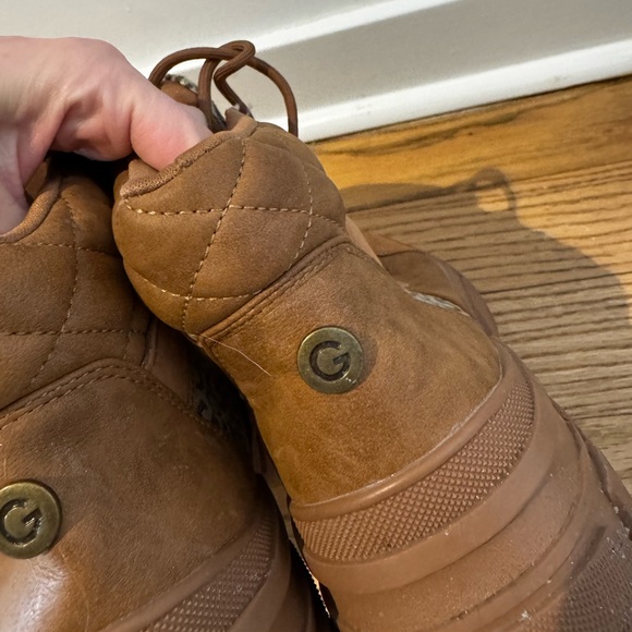 Guess boots. - Picture 4 of 6